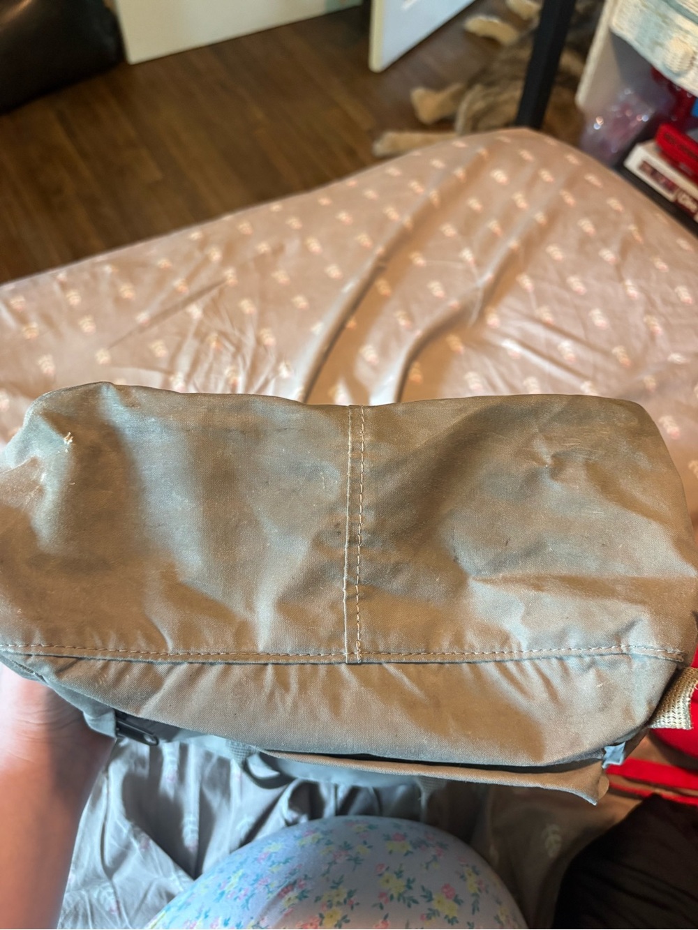Fjällräven Kånken Classic Backpack - Light Grey - Picture 5 of 7
